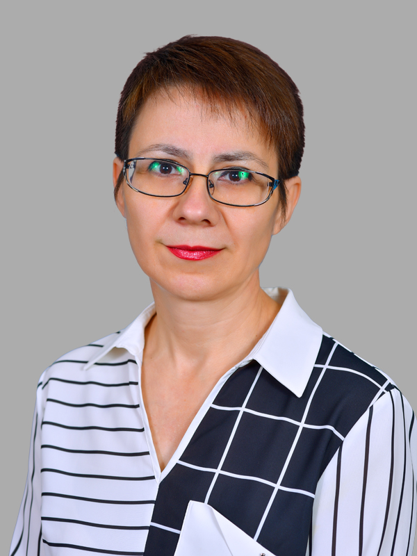 Кафизова Эльвира Рестамовна.